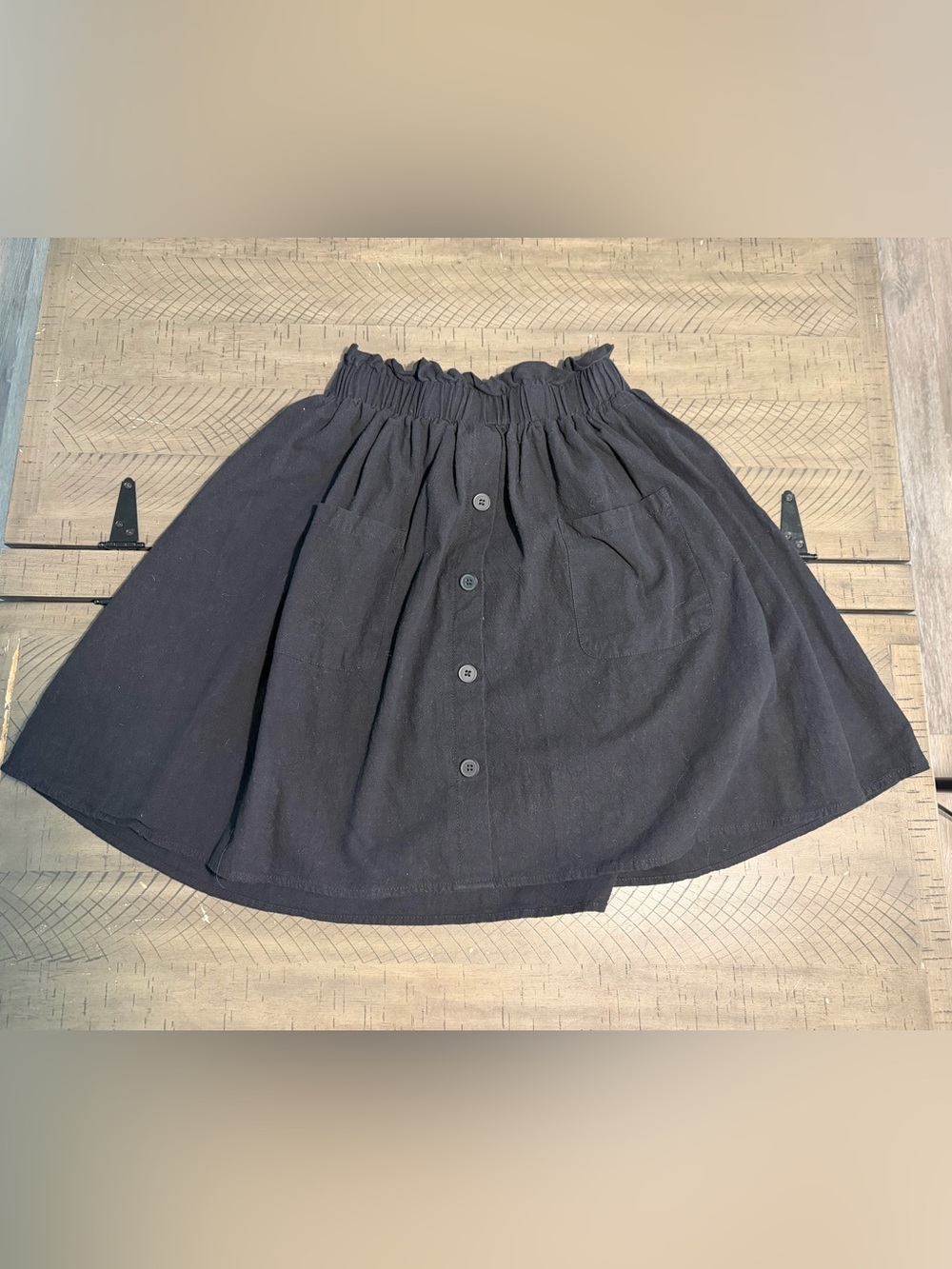 Casual Black Button-Front Smocked Waist Circle Skirt